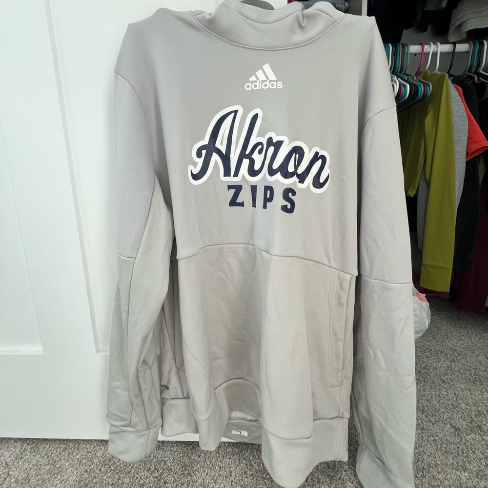 Akron zips hoodie